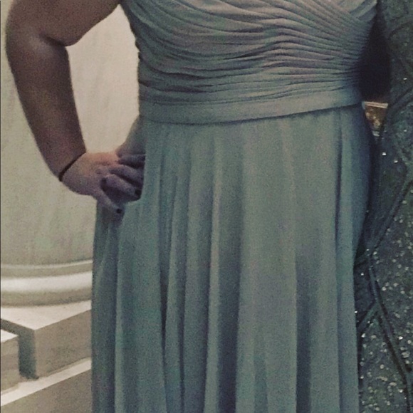 David's Bridal Dresses & Skirts - Tan/nude David’s bridal bridesmaid dress